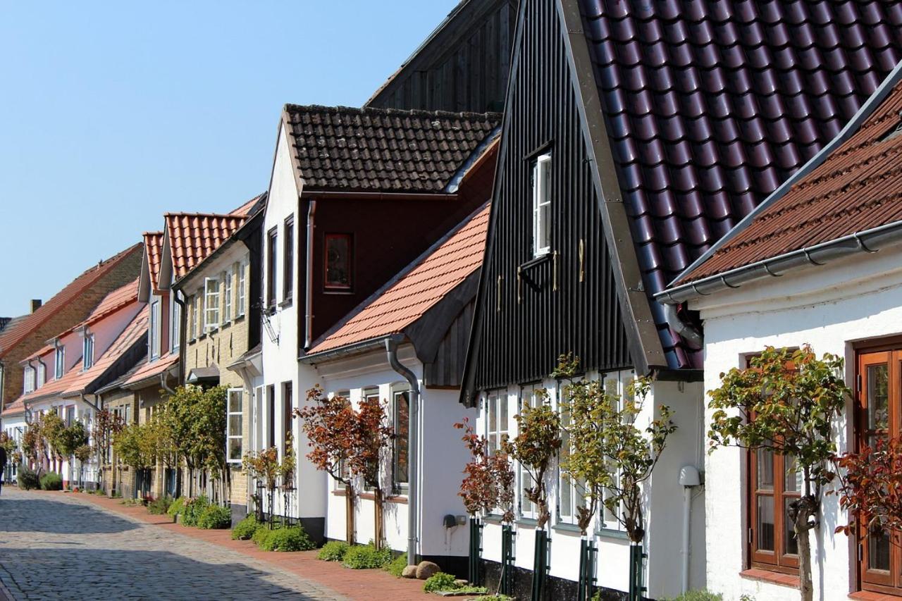 Hygge Schleswig Appartement Buitenkant foto
